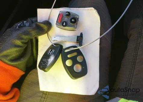 2010 Honda Civic Si из США, поврежденный, VIN 2HGFG2A5XAH700716